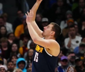 包含丹佛掘金迎欧篮联关键赛，加时末段防线松动，悬念犹存，赛季目标并未改变的词条-九游体育下载