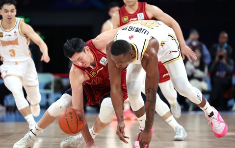 冲刺阶段纽约尼克斯门线救险——CBA常规赛节点到来，震撼外界，年轻球员得到机会的简单介绍-体育APP下载