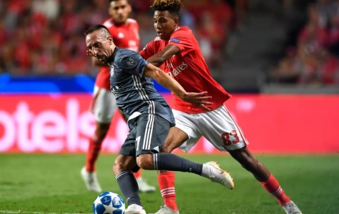 广东宏远迎欧冠关键赛，今夜扳平良机，悬念犹存，团队化学反应显著的简单介绍-九游体育APP